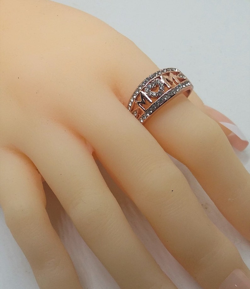 Luxury Exquisite MOM Love Hearts AAAAA CZ Ring in Rose Gold Plated
