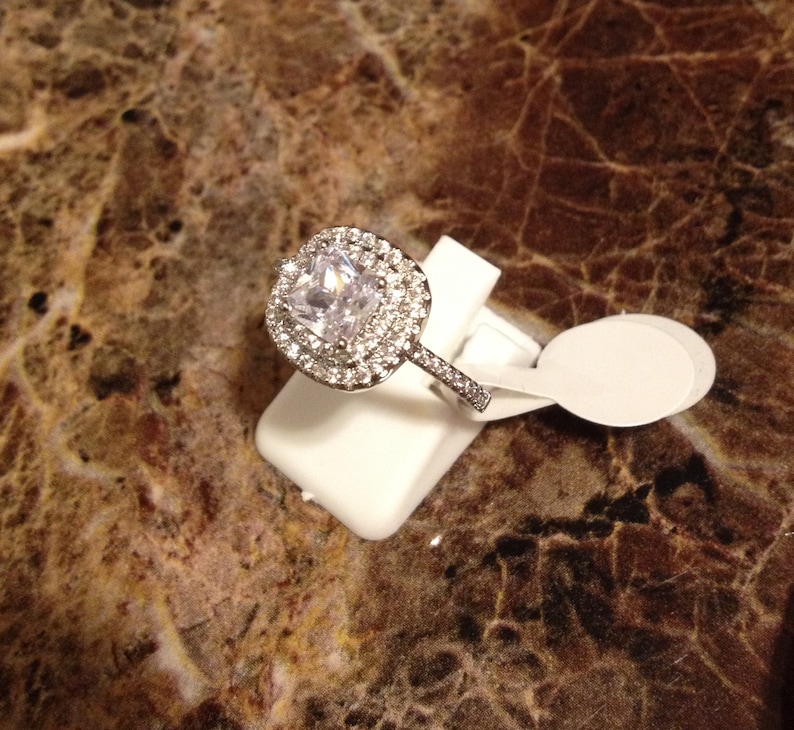 Super Shining Clear AAA CZ Ring in White Gold Filled for Ladies Gifts