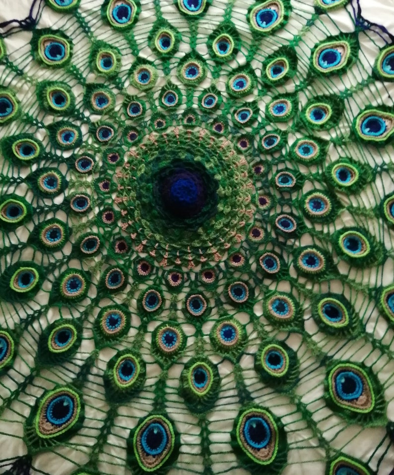 Peacock Mandala Throw Crochet Pattern image 4