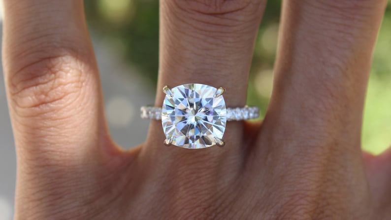 5 carat diamond engagement ring