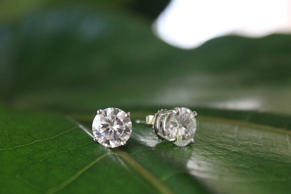 Forever one hotsell moissanite stud earrings