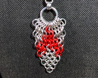 Heraldic Spearhead Pendant "Bloody Chevron" - Anodized Aluminum Chainmaille Jewelry