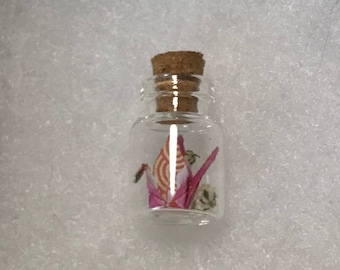 Kranich in Miniflasche