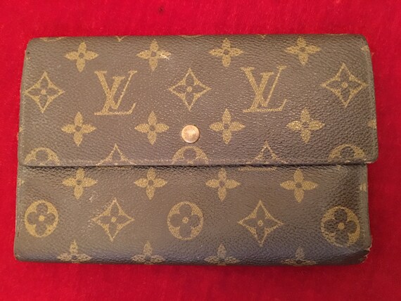 louis vuitton wallet clutch