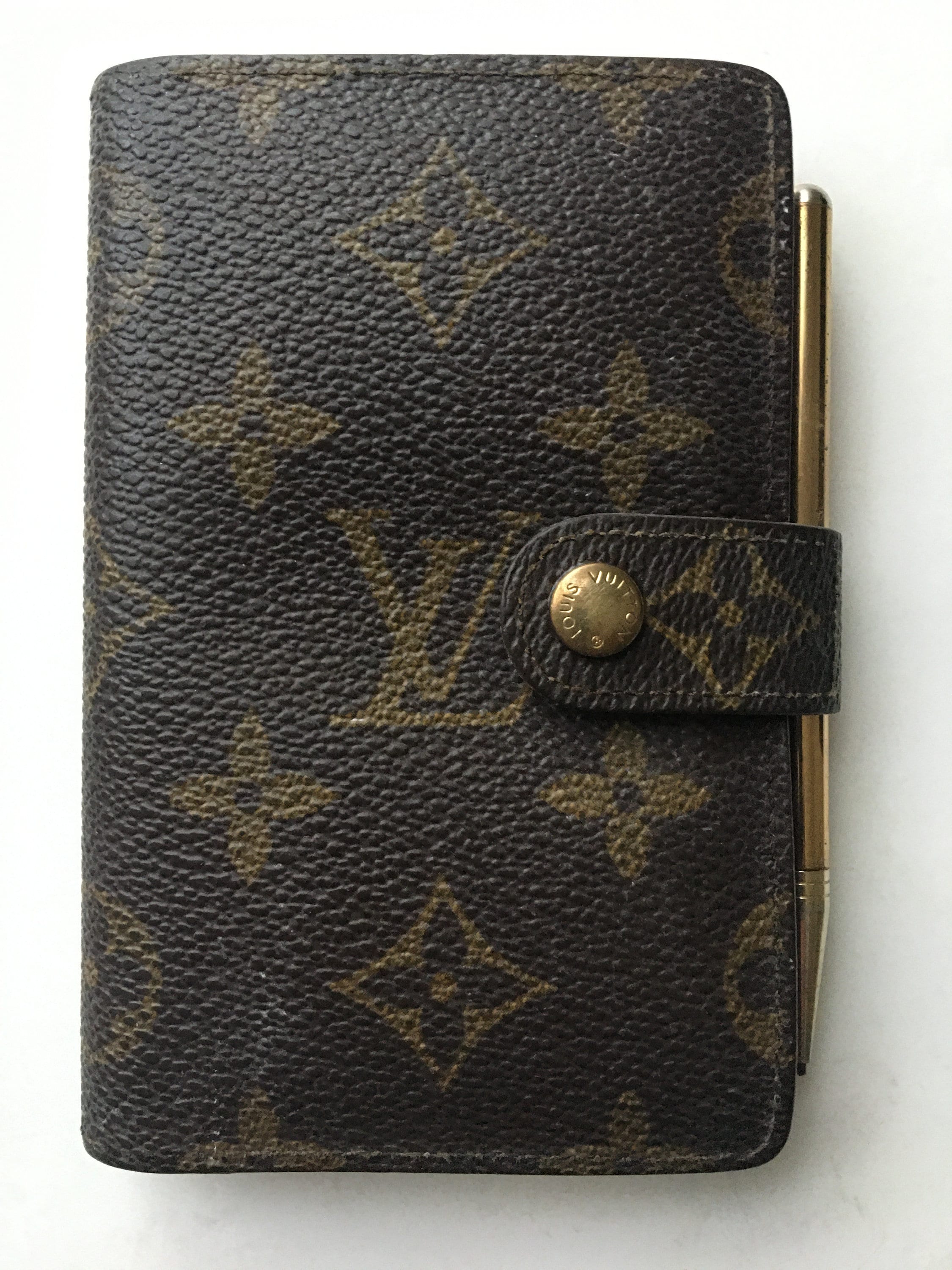 Louis Vuitton Medium Monogram 6 Ring Agenda - Ann's Fabulous Closeouts