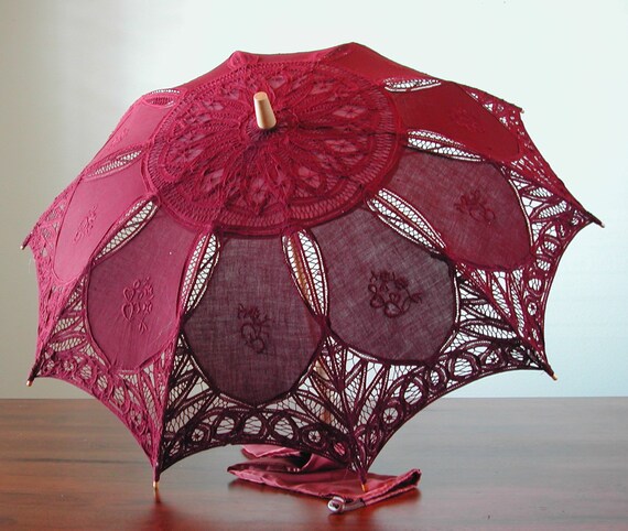 Burgundy Parasol w/Battenburg Lace