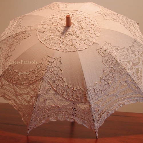'Payong' Lace Parasol (Cream Beige)