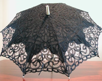 Sombrilla de encaje negro