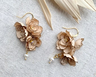 Floral Earrings, Flower Earrings, Bridal Earrings,  Wedding earrings, Wedding earrings, Statement Earrings, Art Jewelry