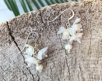 Wedding Earrings, Bridal Earrings, Flower Earrings, Bride Earrings, Drop Earrings, Floral Earrings, Silk Flower Earrings, Silk Floral