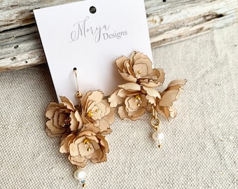 Flower earrings, Peony Floral Earrings, Bridal Earrings, wedding , Statement Earrings, Spring Jewelry