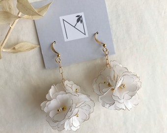 Wedding Earrings, Bridal Earrings ,Flower Earrings, Wedding Jewelry , Bridesmaids Earrings, Statement earrings, Gold, Silver