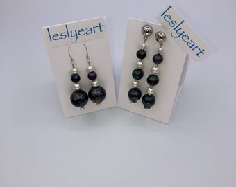 Black and White Pearl Earrings