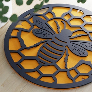 Bee Abstract HoneyComb Sign Glowforge Laser Cut Project SVG File