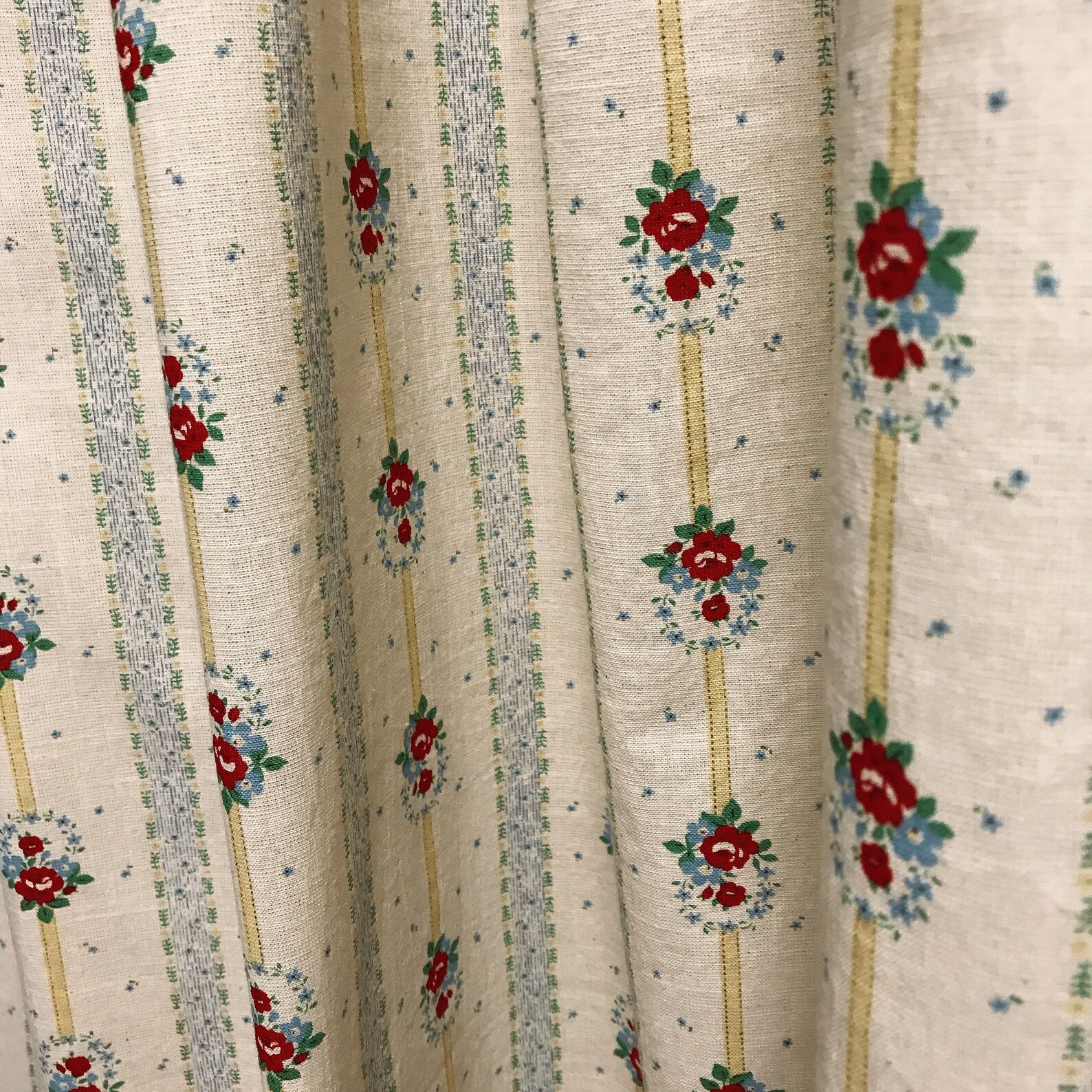 Modern Vintage Red Floral Pattern With Yellow Vertical Stripes - Etsy