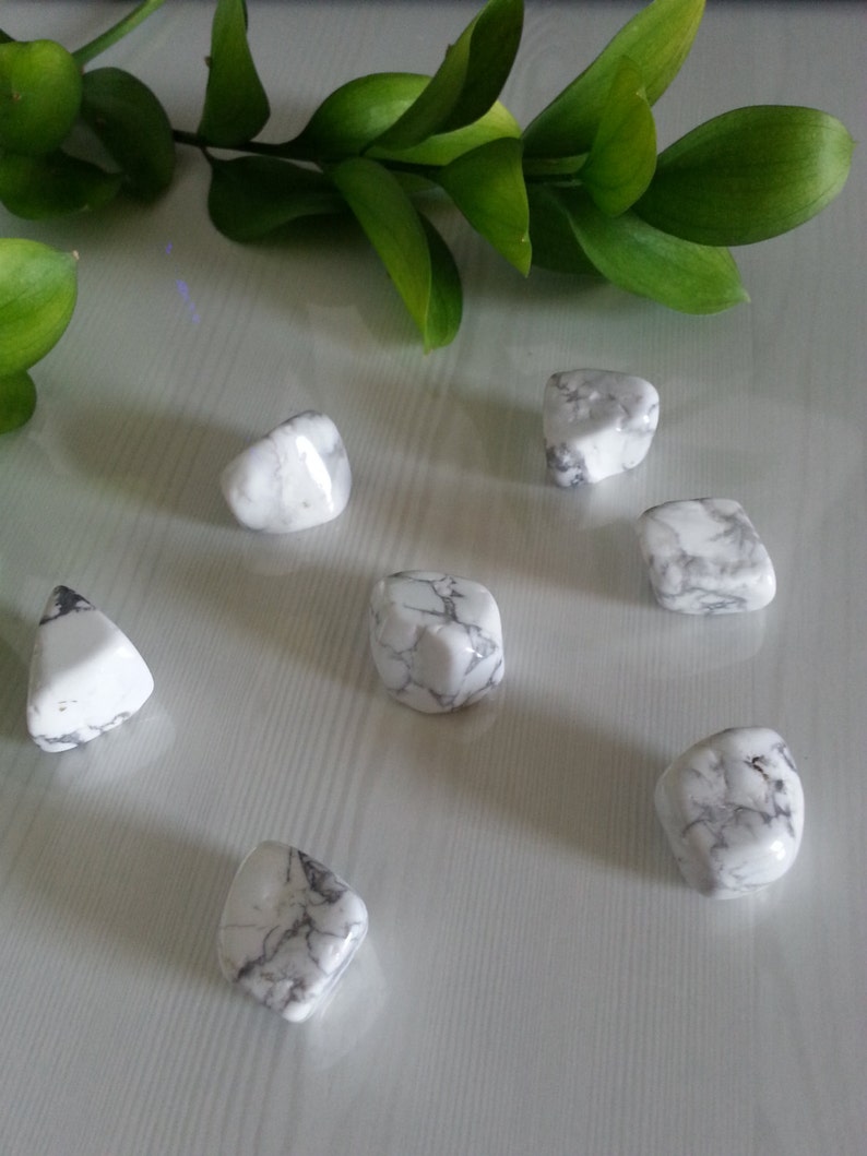 Gemstone, Howlite Crystal Tumbled - Stone Crystal Rock Collection