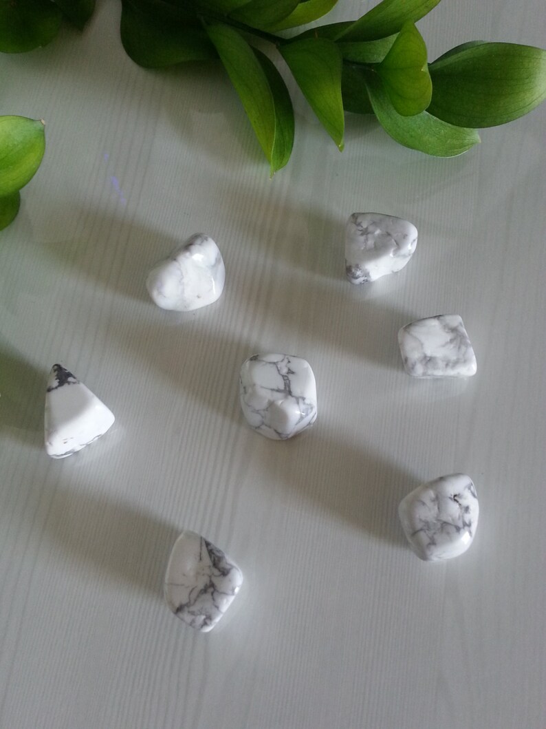 Gemstone, Howlite Crystal Tumbled - Stone Crystal Rock Collection