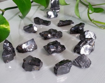 Edle Schungit-Kristall-, Kristall, Stein, Rock-Kollektion, Edelstein, High Vibration, Reinigung, Detox,