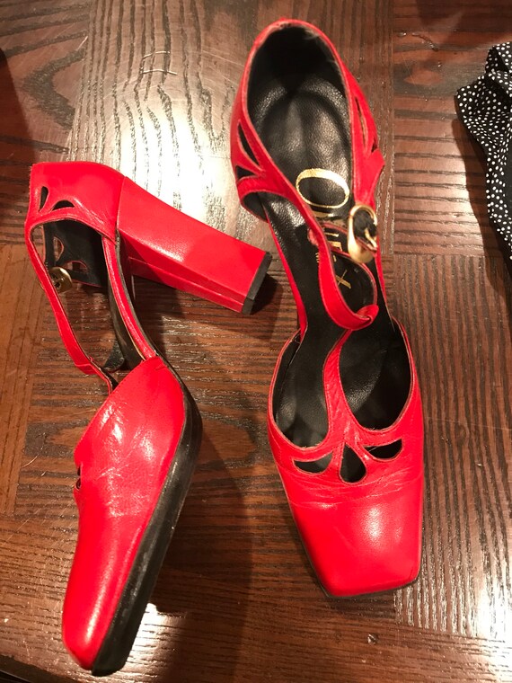 narrow high heels