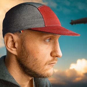 Handmade snapback hat, in gray and burgundy cotton