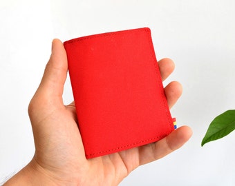 Red Vegan Cordura Wallet: Minimalist Thin Design