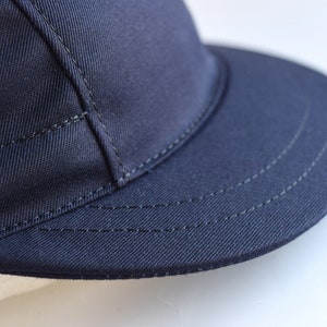 Chapeau bleu marine à lanières, chapeau en coton à 5 panneaux, casquette à bord moyen image 5