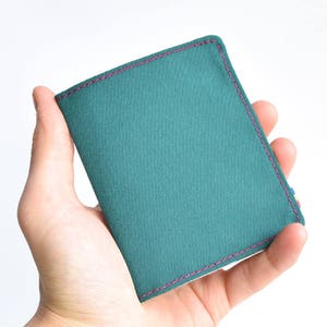 Cartera vegana Cordura. Cartera plegable para hombre. Cartera delgada. Cartera fina. Minimalista. Cartera reciclada. Verde oscuro
