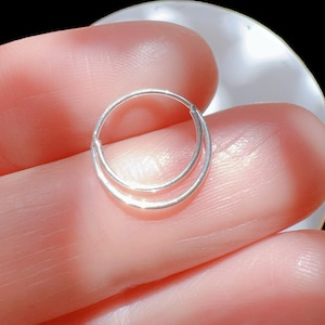 Delicato anello al naso a forma di mezzaluna in argento sterling 925 massiccio/nero ossidato, cartilagine/trago/corvo/diaframma/elica/setto/orecchino a cerchio