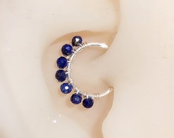 18/20/22/24 gauge 14k goud gevuld kraakbeen dunne hoepel met 7 kleine Lapis lazuli kralen-septum neusring tragus rook daith schelp piercing