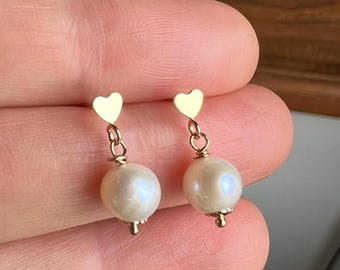 Heart Pearl Earring - 14k Gold Filled