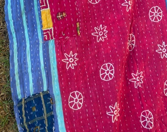 Vintage Kantha Quilt: Handmade Indian Cotton Throw Blanket