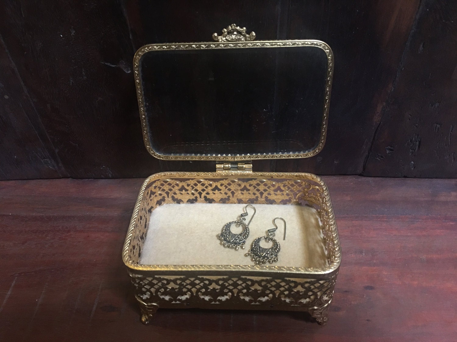 Vintage brass jewelry box, jewelry box, Glass top brass box, storage