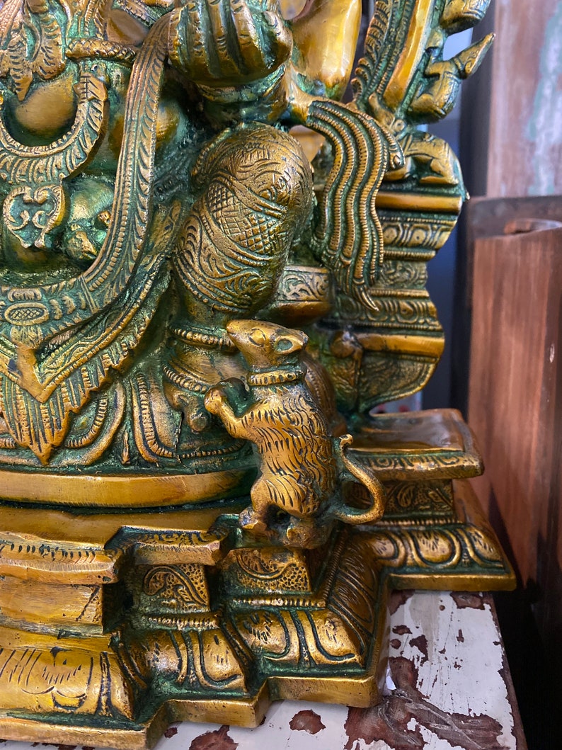 Vintage Brass Ganesh Statue: Hindu Deity on Lotus image 8