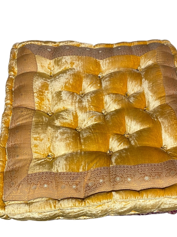 Gold floor cushion hotsell