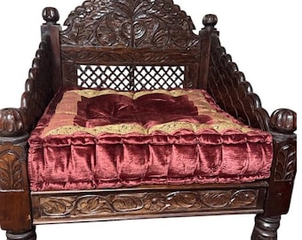 Hand Carved Neem Wood Jhula Chair: Bohemian Indian Seating