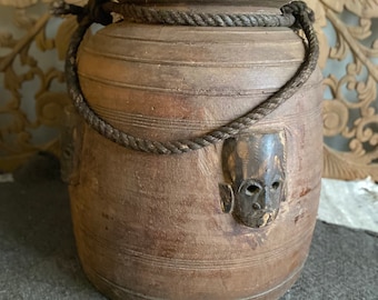 Vintage Teak Wood Bucket: Rustic Indian Grain Measure, 1920s Decor