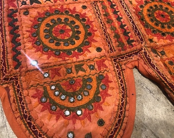 Vintage Embroidered Mirror Toran: Indian Cotton Door Valance