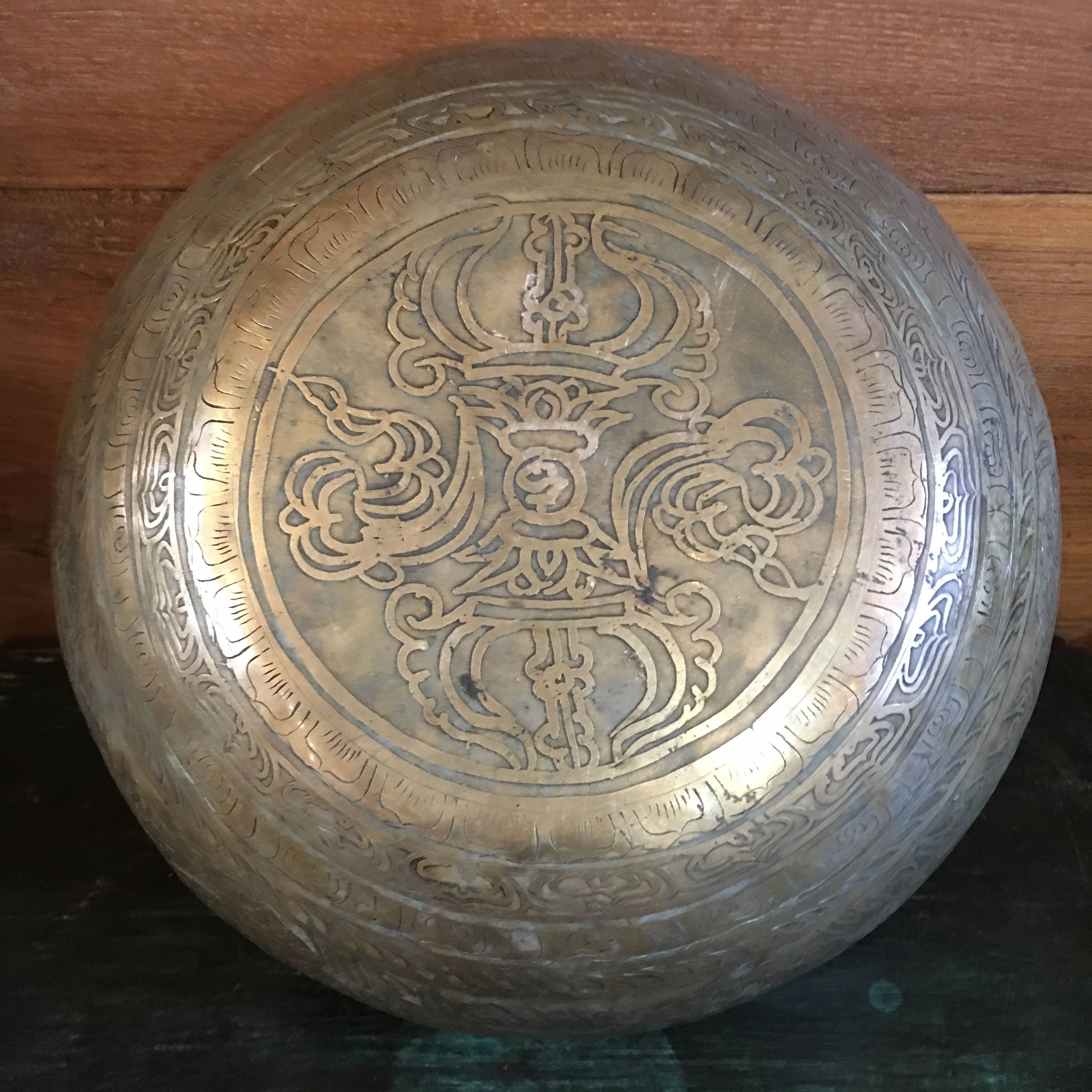 Large Dorje Singing Bowl, Meditation Bowl, Yoga, Music, Chakra