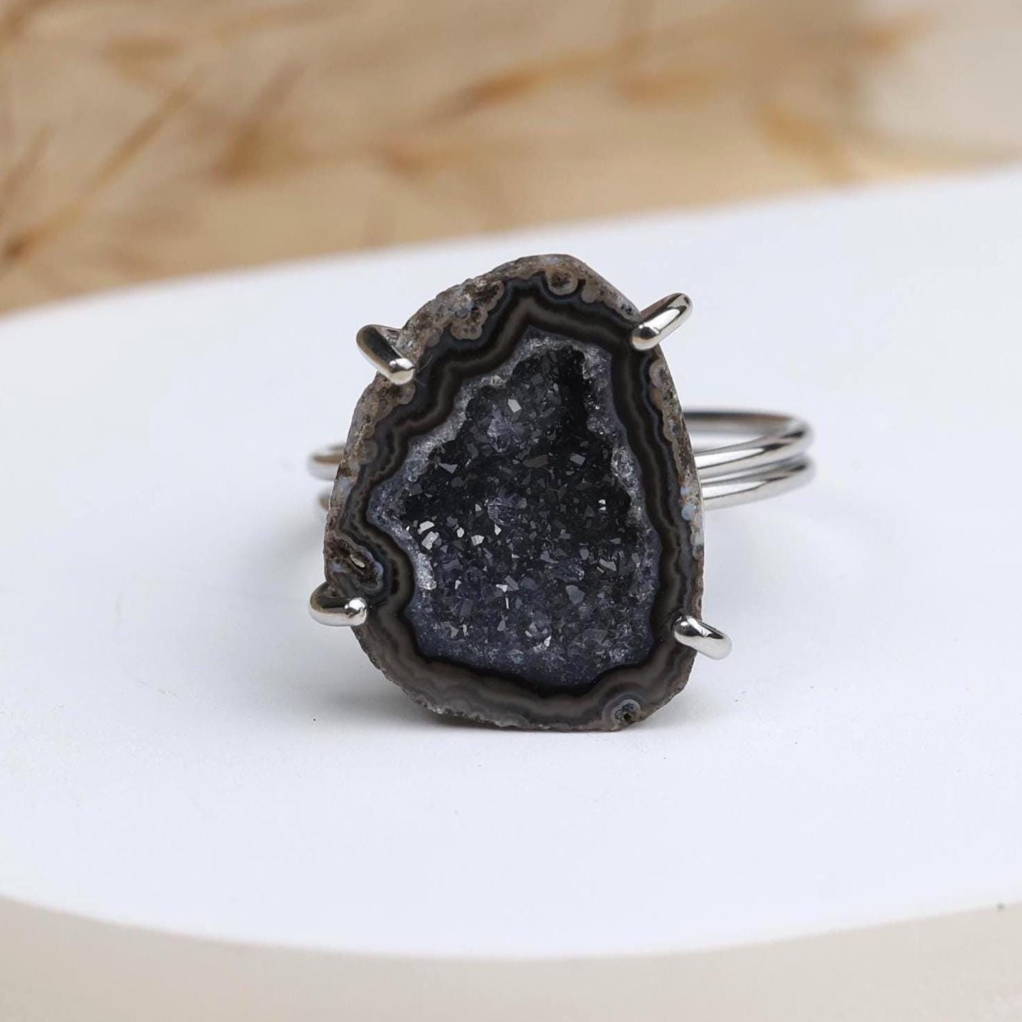 Black swarovski ring - Etsy 日本