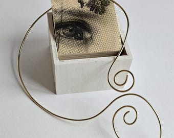 Large Spiral Sculptural Brass Necklace - One-of-a-kind Handcrafted Piece by Sinergie Milano