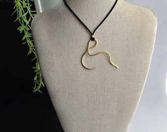 Minimal, Sculptural, Whimsical Pendant – Handmade Contemporary Jewelry – Adjustable Length – Sinergie Milano