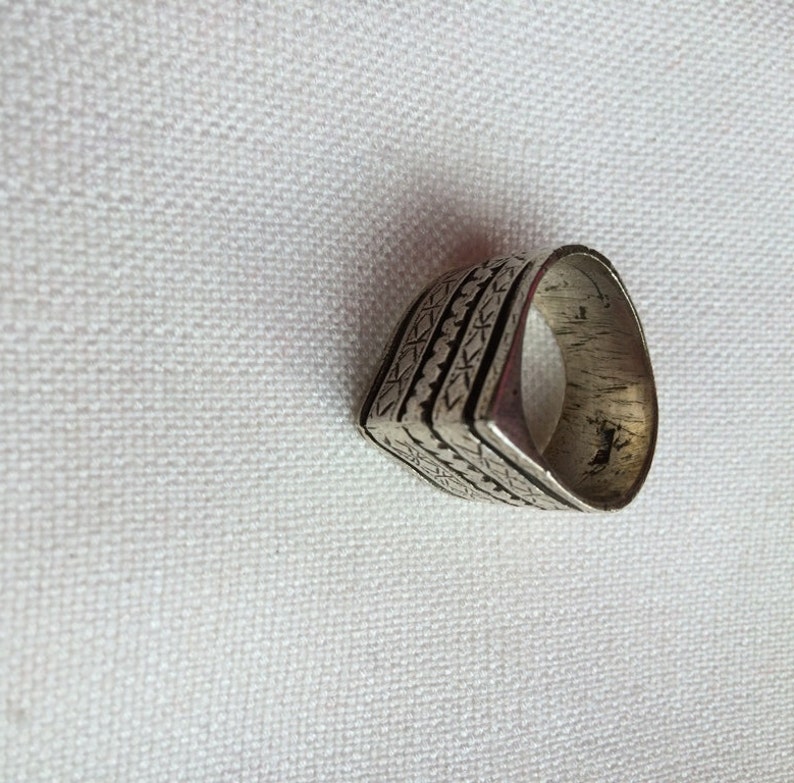 Tuareg design handmade in Cairo Beautiful silver ring