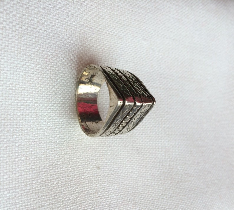 Tuareg design handmade in Cairo Beautiful silver ring