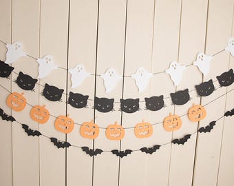 Halloween Paper Garland: Pumpkins, Bats, Ghosts, Black Cats