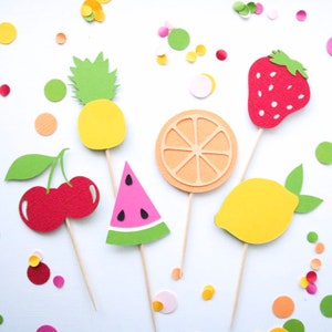 Fruit Cupcake Toppers, Twotti Frutti Birthday Theme, Tutti Frutti Party Decorations, Fruit Themed Birthday Party, Sweet One, One in a Melon