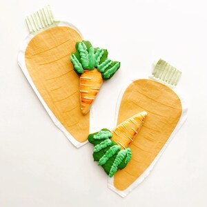 Carrot Paper Napkins, Easter Brunch Tableware, Farm Animals - 24ct