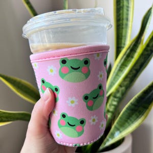Frog Drink Sleeve: Neoprene Iced Coffee Cozy