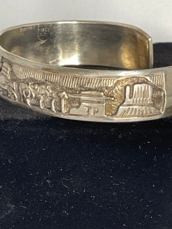Native American story Teller silver cuff - image 5