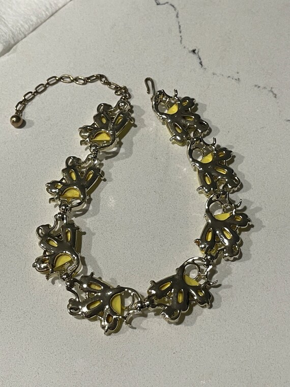 Bogoff Necklace: Yellow Plastic Fan Links, Mid Ce… - image 4