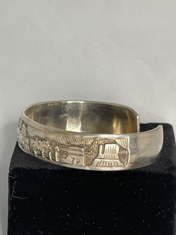 Native American story Teller silver cuff - image 3